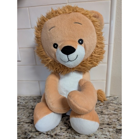 Avon Rory The Lion Stuffed Animal Tan White 15" Plush Lion 2017 Retired GUC - Picture 2 of 6